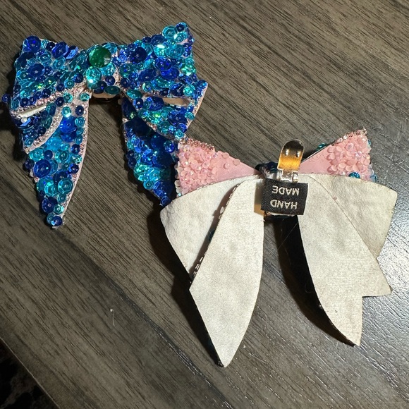 Handmade custom sequin shoe clips! - Picture 4 of 4